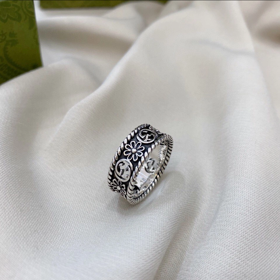 Interlocking silver ring