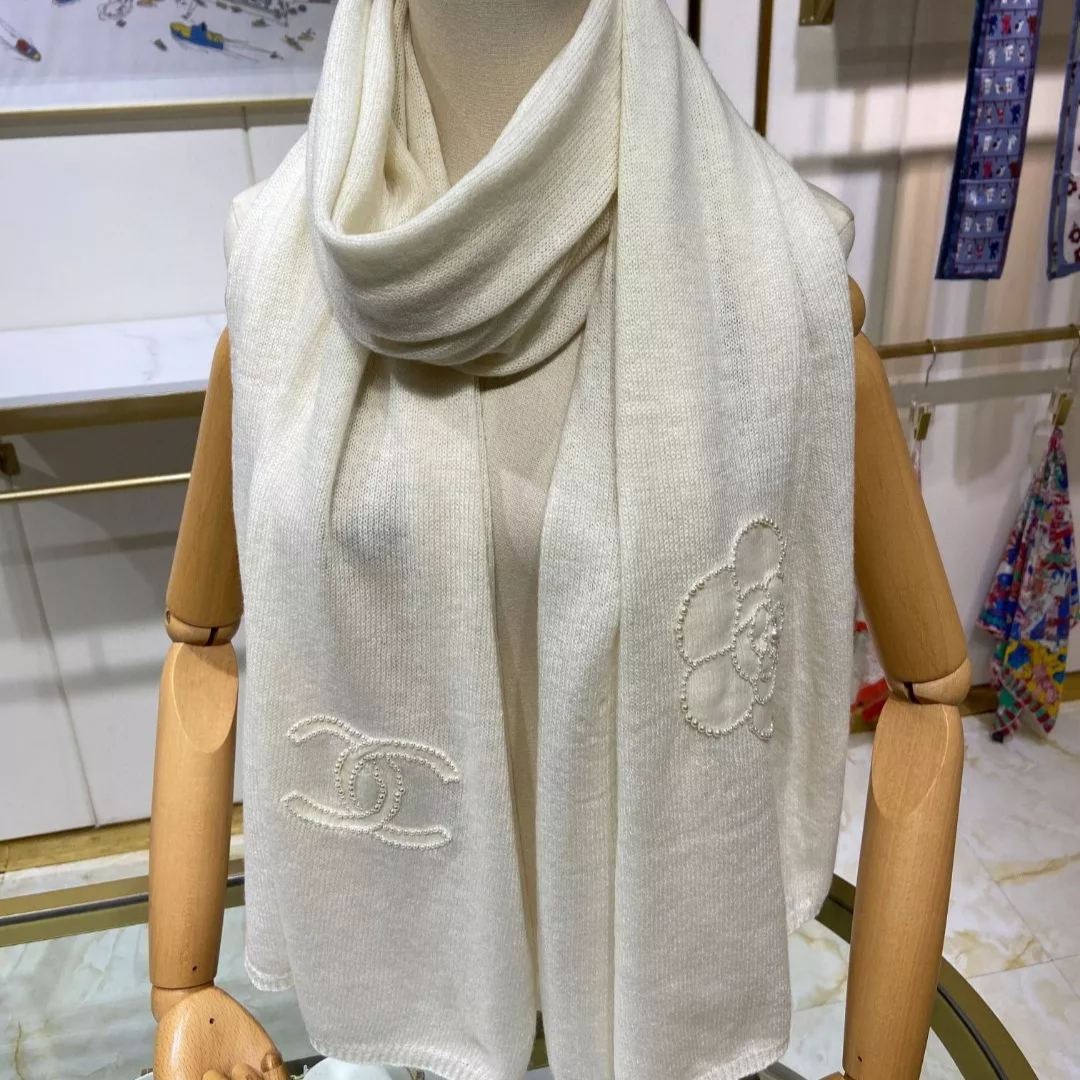 Elegant Camellia Pearl Cashmere Scarf