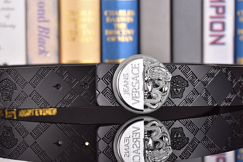 2 Colors luxury printed letter leather belt