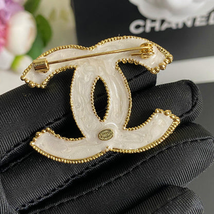 Glittering Gold Crystal Brooch