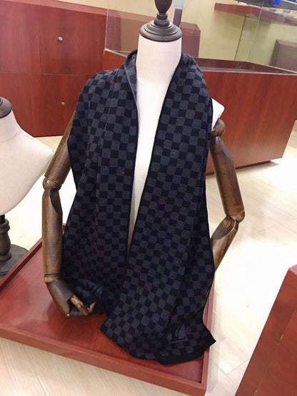 Checkerboard 100% cashmere scarf