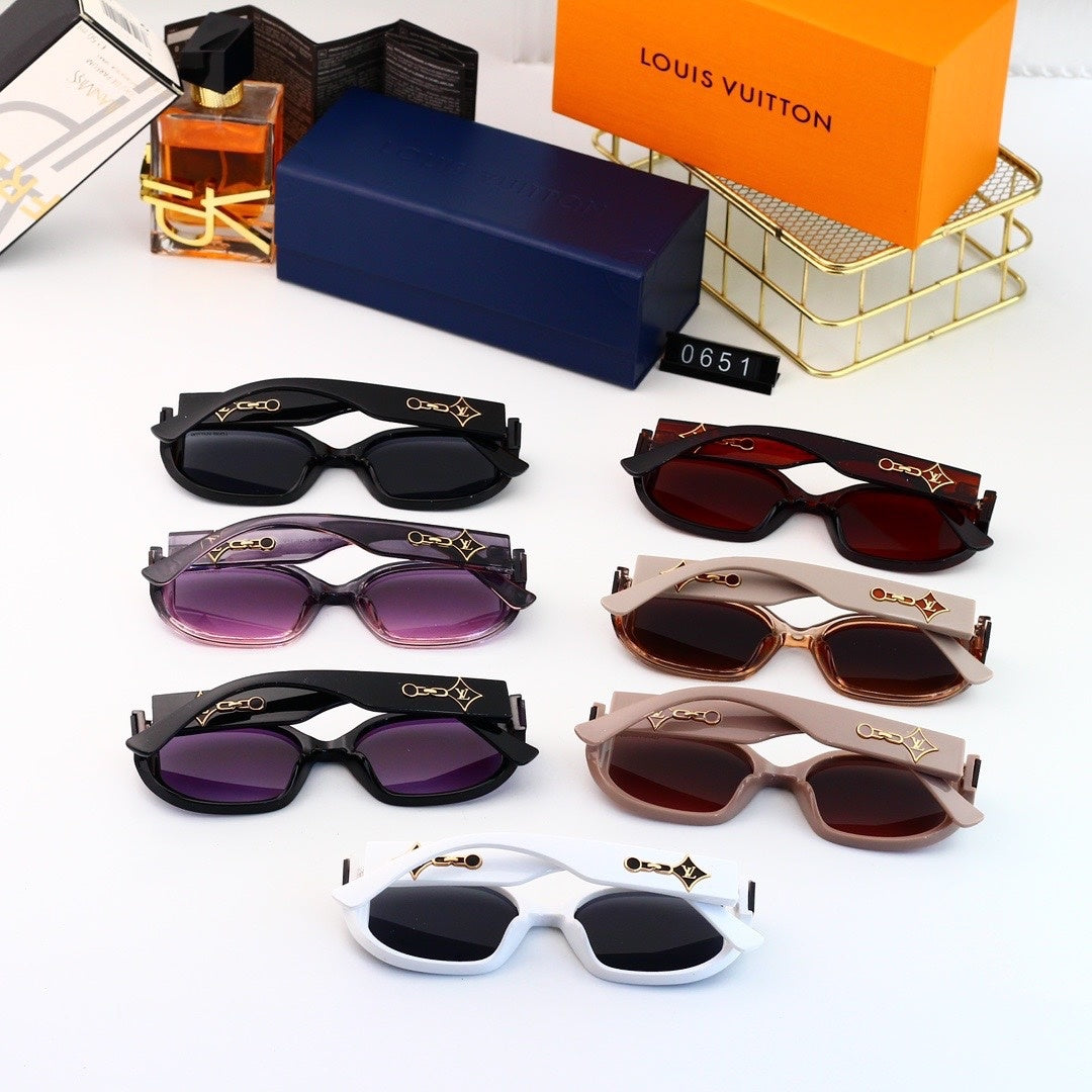 Fashion hot 7 color sunglasses 0651